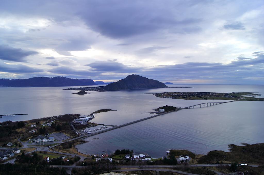 Ytterland Apartments Alesund Exterior photo